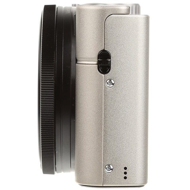 Hasselblad Stellar (Walnut Wood) Digital Camera - Digital Point