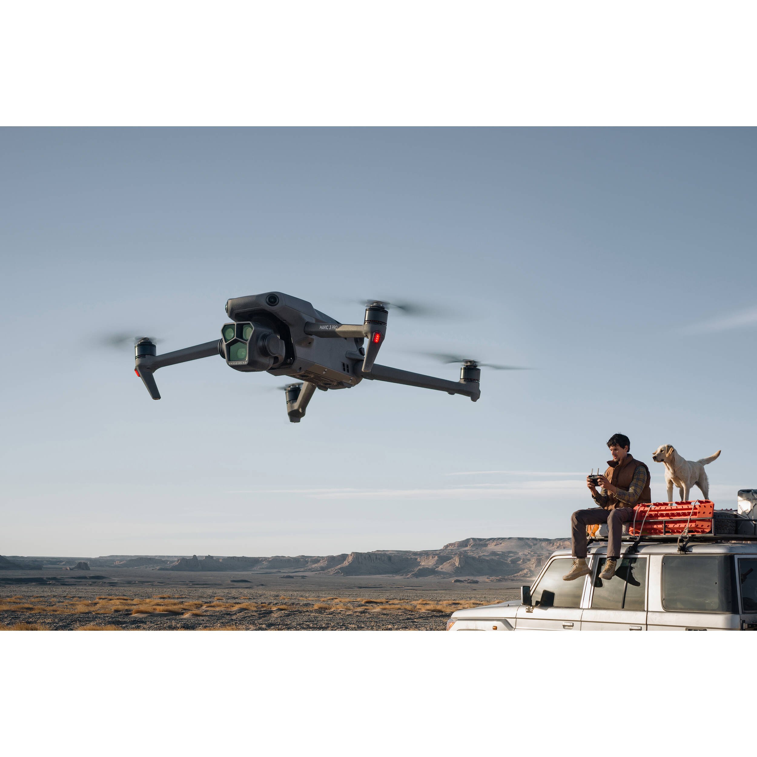 DJI Mavic 3 Pro Cine Drone Premium Combo & DJI RC Pro Remote (Official ...