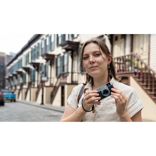 FUJIFILM X Half Premium Compact Camera - Silver